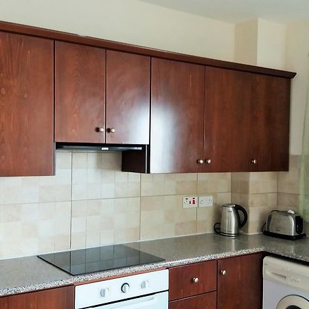 101 Mandritis Court Appartement Larnaca Buitenkant foto